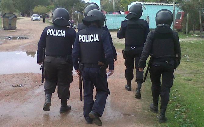Policia