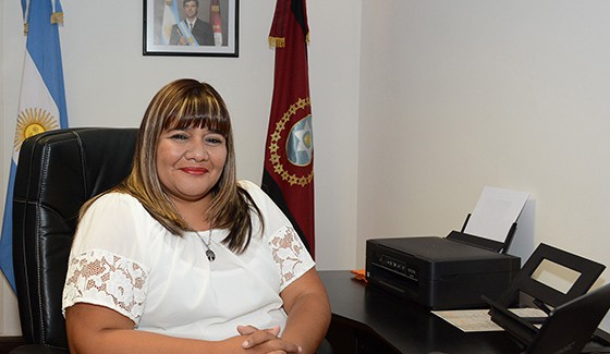 ministra de asuntos indigenas